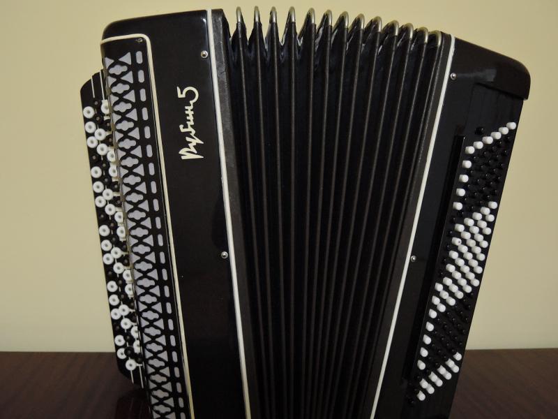 Баян "Рубин 5"